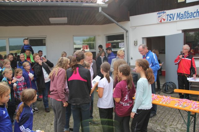 Fotos vom Bezirksschülertreffen in Massbach